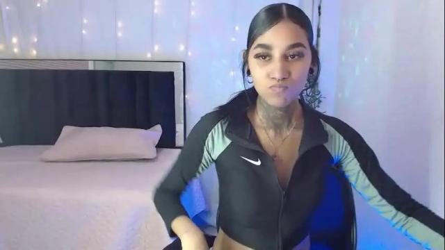 Image 2 of lyam_gaia Stream on Chaturbate on 1 month ago