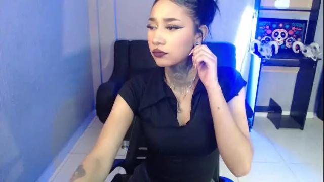 Image 2 of lyam_gaia Stream on Chaturbate on 16 days ago