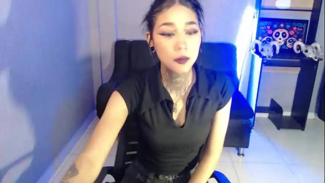 Image 3 of lyam_gaia Stream on Chaturbate on 16 days ago
