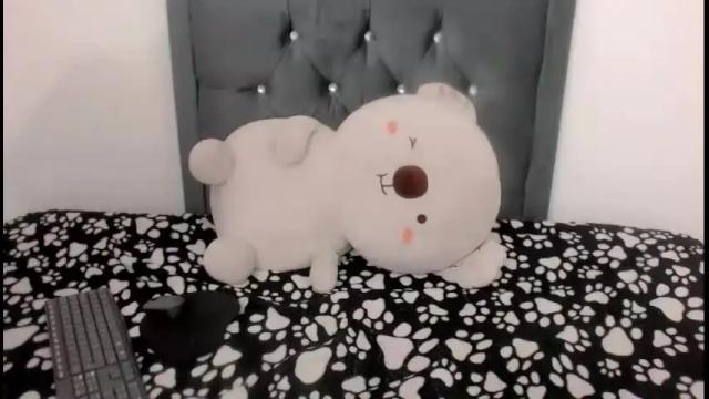 Image 11 of lyanamerry03 Stream on Chaturbate on 16 months ago