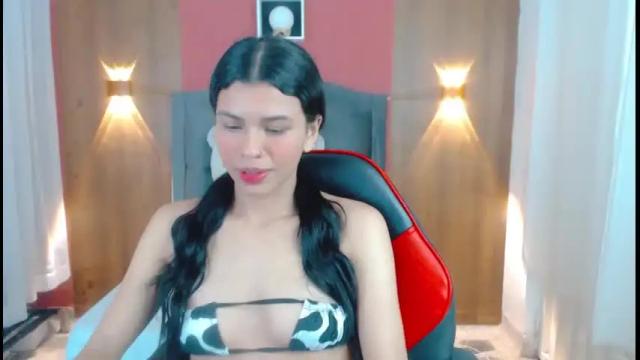 Image 2 of lyanamerry03 Stream on Chaturbate on 15 months ago