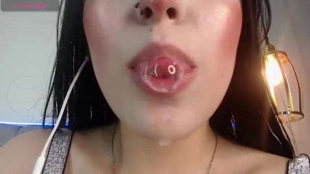 Image 4 of lyane_xx Stream on Chaturbate on 14 months ago