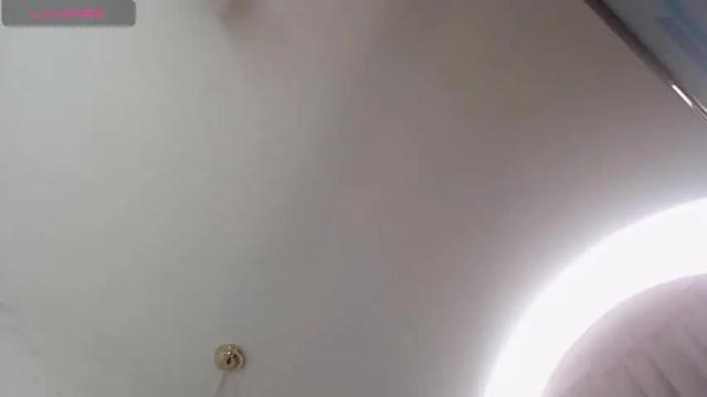 Image 8 of lyane_xx Stream on Chaturbate on 14 months ago