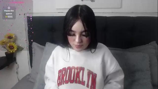 Image 4 of lyane_xx Stream on Chaturbate on 2 months ago