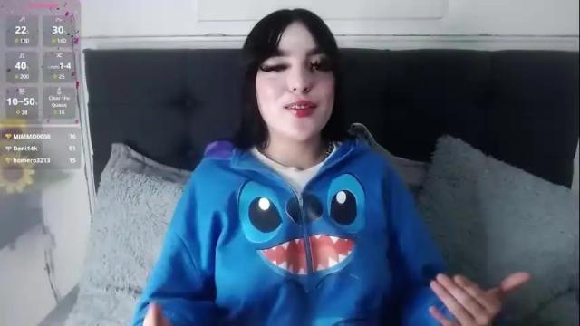 Image 3 of lyane_xx Stream on Chaturbate on 1 month ago