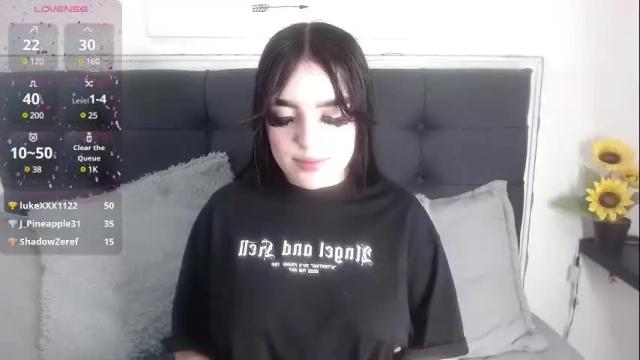 Image 2 of lyane_xx Stream on Chaturbate on 1 month ago