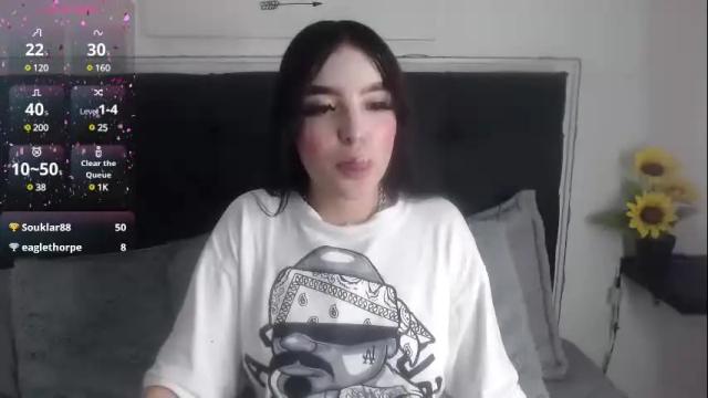 Image 11 of lyane_xx Stream on Chaturbate on 1 month ago