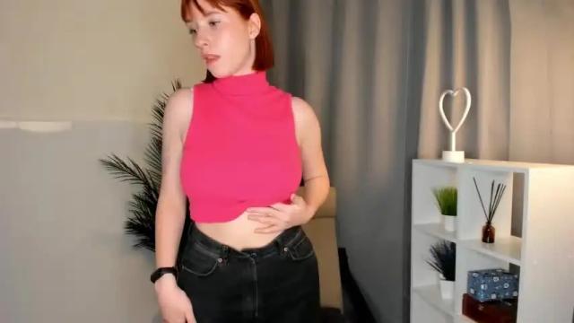 Image 10 of lydiachloe Stream on Chaturbate on 13 months ago