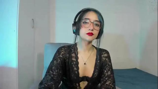 Image 8 of lykaia_rose Stream on Chaturbate on 3 months ago