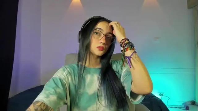 Image 8 of lykaia_rose Stream on Chaturbate on 3 days ago