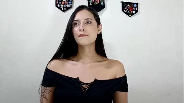 Image 3 of lyla205 Stream on Chaturbate on 1 month ago