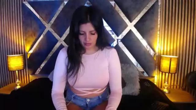 Image 2 of lyla_hs Stream on Chaturbate on 17 months ago