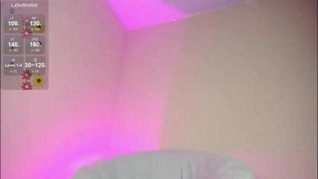 Image 7 of lylah_brost Stream on Chaturbate on 22 days ago