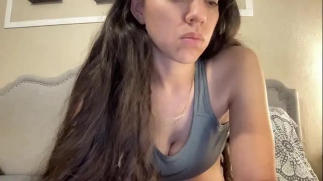 Image 7 of lylajades Stream on Chaturbate on 5 months ago