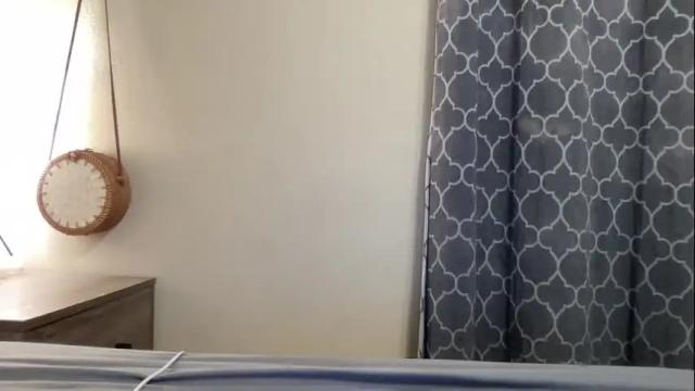 Image 8 of lylajades Stream on Chaturbate on 3 months ago