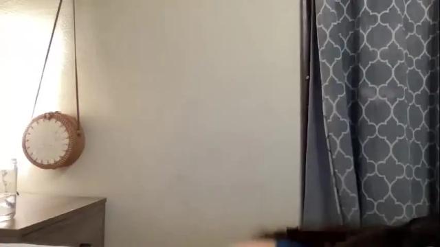 Image 10 of lylajades Stream on Chaturbate on 3 months ago
