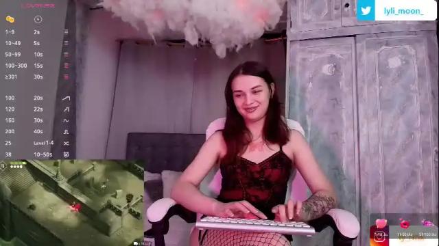 Image 4 of lylita_moon Stream on Chaturbate on 21 days ago