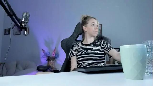 Image 11 of lylithskye Stream on Chaturbate on 1 month ago