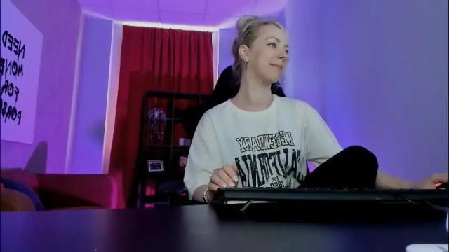 Image 2 of lylithskye Stream on Chaturbate on 1 month ago
