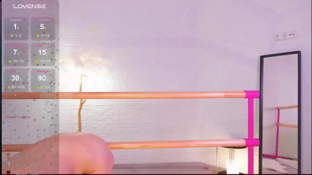 Image 11 of lyly_loveyou Stream on Chaturbate on 24 days ago