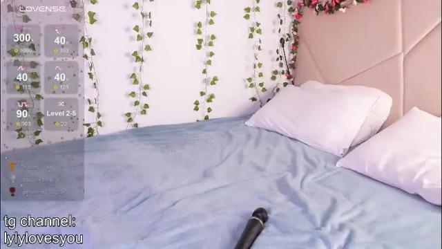 Image 3 of lyly_loveyou Stream on Chaturbate on 1 month ago