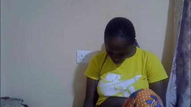 Image 2 of lyn_anna Stream on Chaturbate on 12 days ago