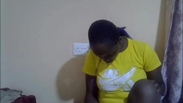 Image 7 of lyn_anna Stream on Chaturbate on 12 days ago