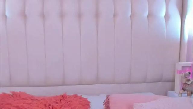 Image 3 of lyn_smith_ Stream on Chaturbate on 1 month ago