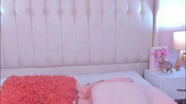 Image 8 of lyn_smith_ Stream on Chaturbate on 4 days ago