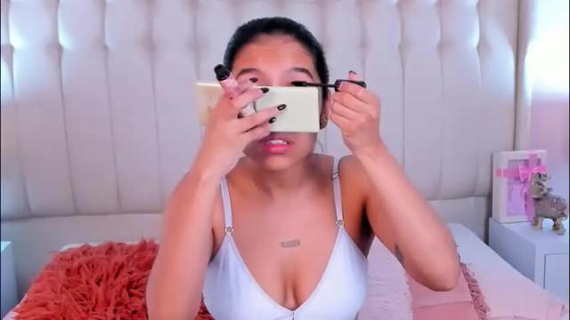 Image 4 of lyn_smith_ Stream on Chaturbate on 10 hours ago