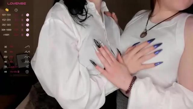 Image 10 of lynetgeorge Stream on Chaturbate on 16 months ago