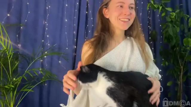 Image 4 of lynn_feline Stream on Chaturbate on 17 months ago
