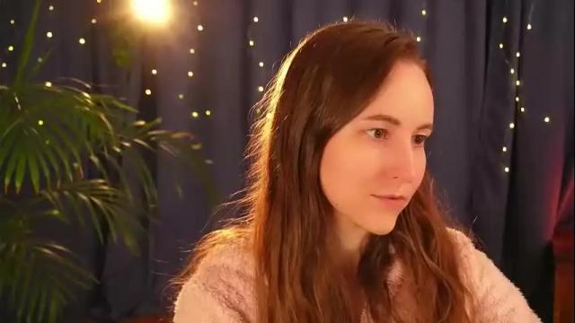 Image 3 of lynn_feline Stream on Chaturbate on 24 days ago