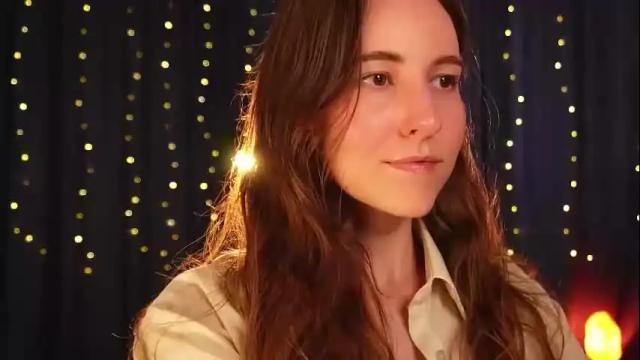 Image 3 of lynn_feline Stream on Chaturbate on 6 months ago