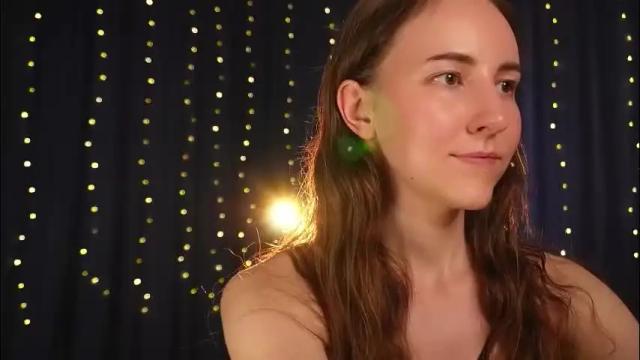 Image 8 of lynn_feline Stream on Chaturbate on 5 months ago