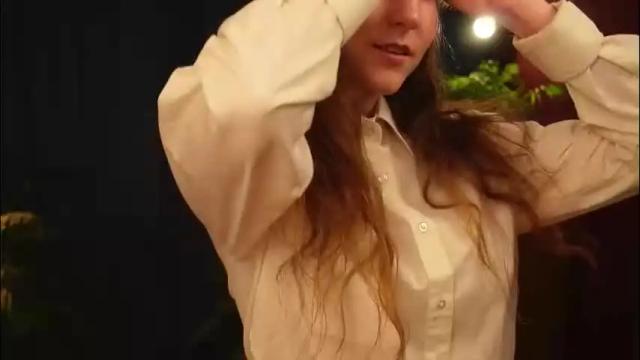 Image 4 of lynn_feline Stream on Chaturbate on 3 months ago