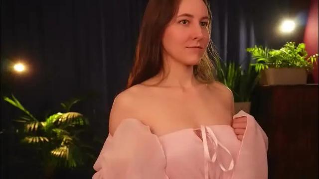 Image 12 of lynn_feline Stream on Chaturbate on 3 months ago