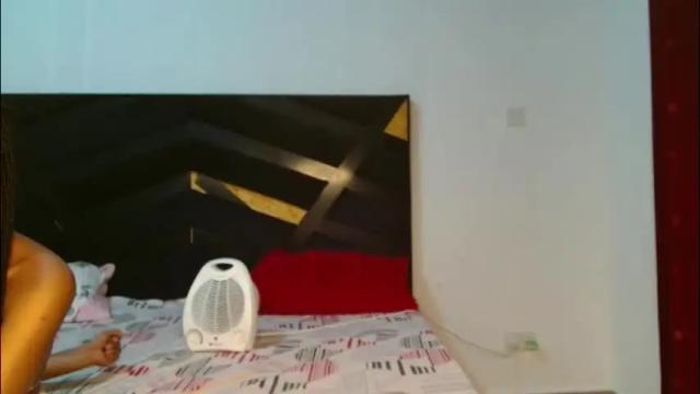 Image 3 of lynne_ Stream on Chaturbate on 2 months ago