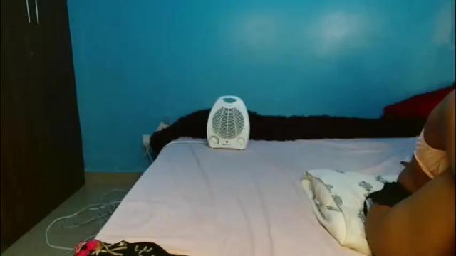 Image 11 of lynne_ Stream on Chaturbate on 2 months ago