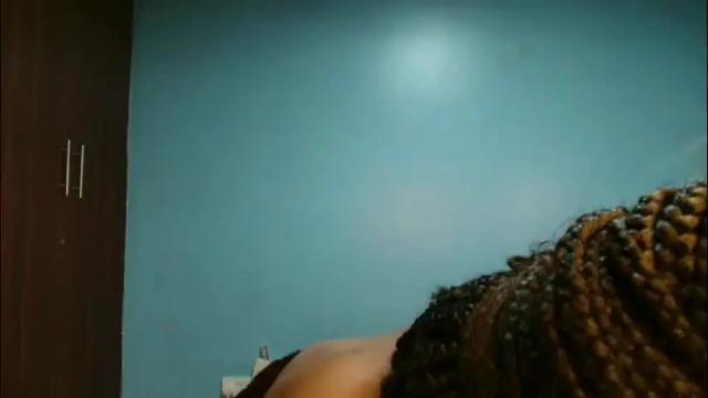 Image 3 of lynne_ Stream on Chaturbate on 1 month ago