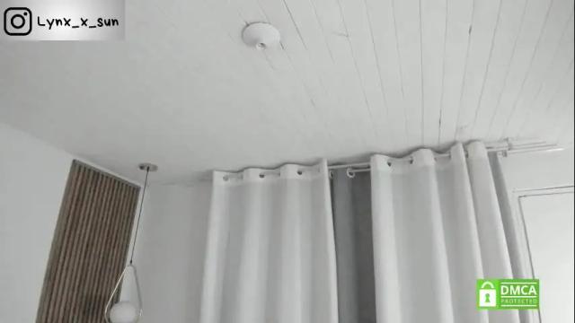Image 10 of lynx_sun Stream on Chaturbate on 2 days ago