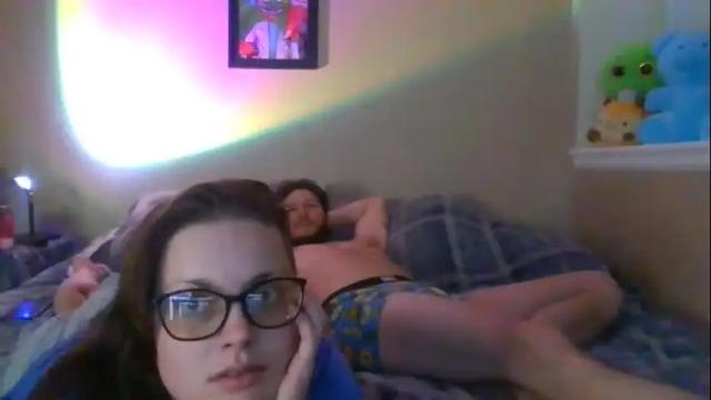 Thumbnail 1, lynzilust's Stream at Chaturbate, 15 months ago