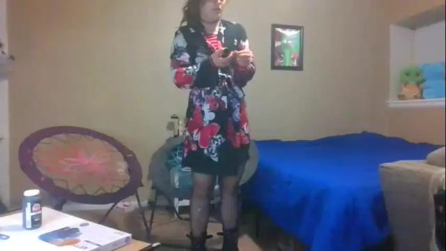 Image 2 of lynzilust Stream on Chaturbate on 15 months ago