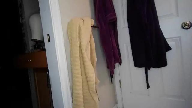 Thumbnail 1, lynzilust's Stream at Chaturbate, 13 months ago