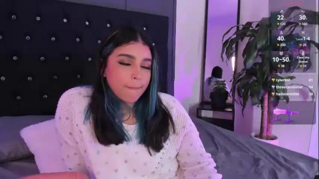 Image 12 of lyra_rain Stream on Chaturbate on 1 month ago