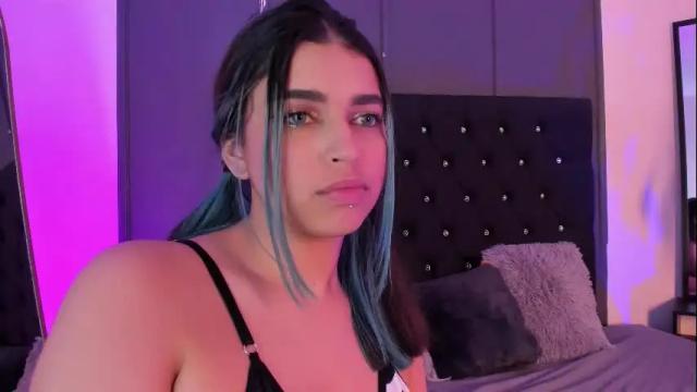 Image 10 of lyra_rain Stream on Chaturbate on 16 days ago