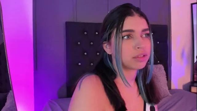 Image 7 of lyra_rain Stream on Chaturbate on 16 days ago