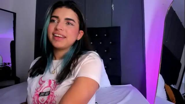 Image 10 of lyra_rain Stream on Chaturbate on 5 days ago