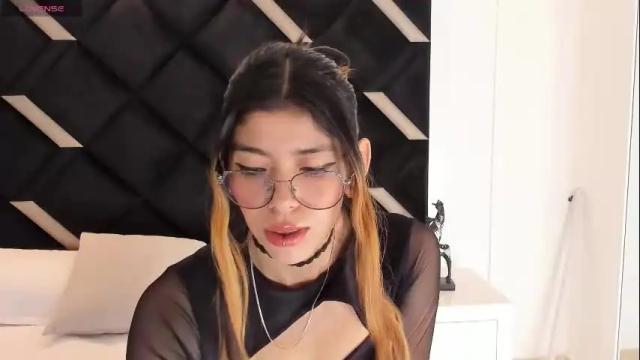 Thumbnail 3, lyxi_'s Stream at Chaturbate, 4 days ago