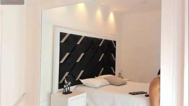 Image 12 of lyxi_ Stream on Chaturbate on 3 months ago